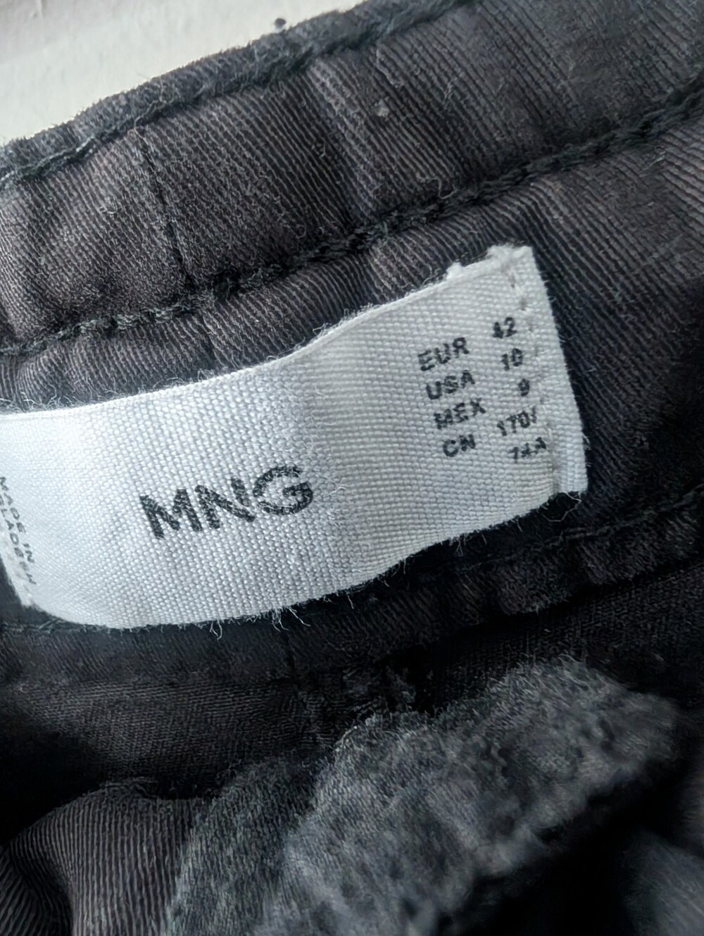 Mango High-Waisted Pants View 3